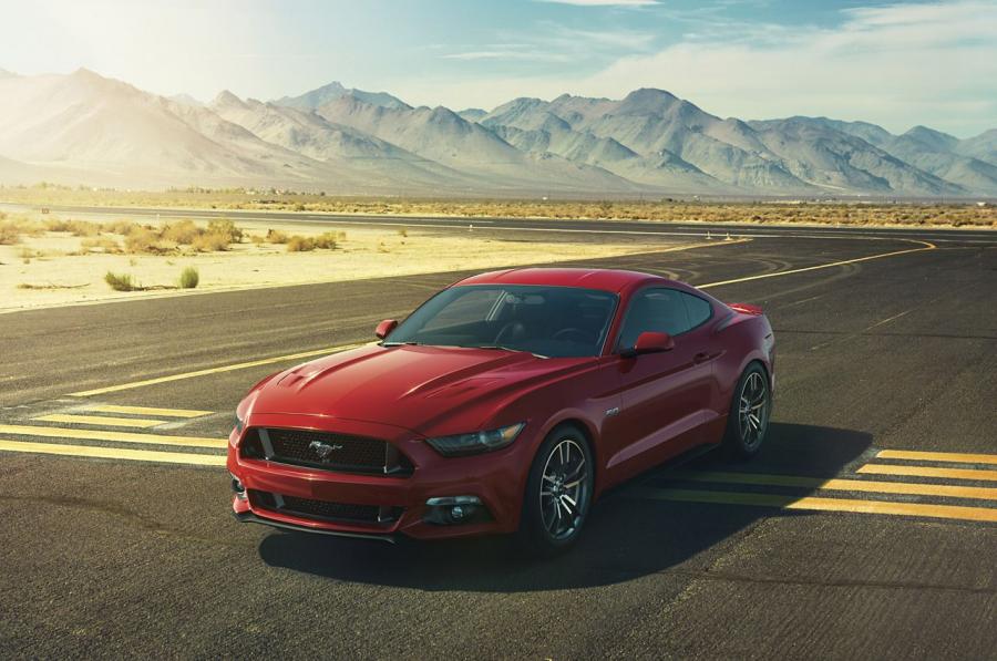  Ford Mustang GT 2015 года  (фото 75 из 93)